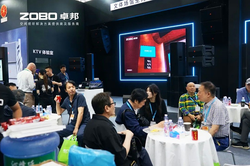 16人潮涌动，新品闪耀!ZOBO91香蕉视频官网广州展首日引爆行业焦点