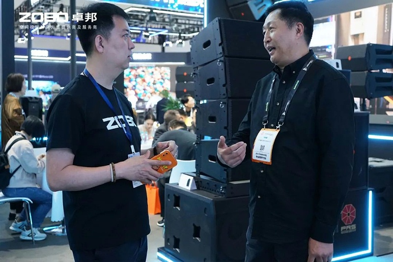 7直击展会首日盛况丨ZOBO91香蕉视频官网2025北京InfoComm展