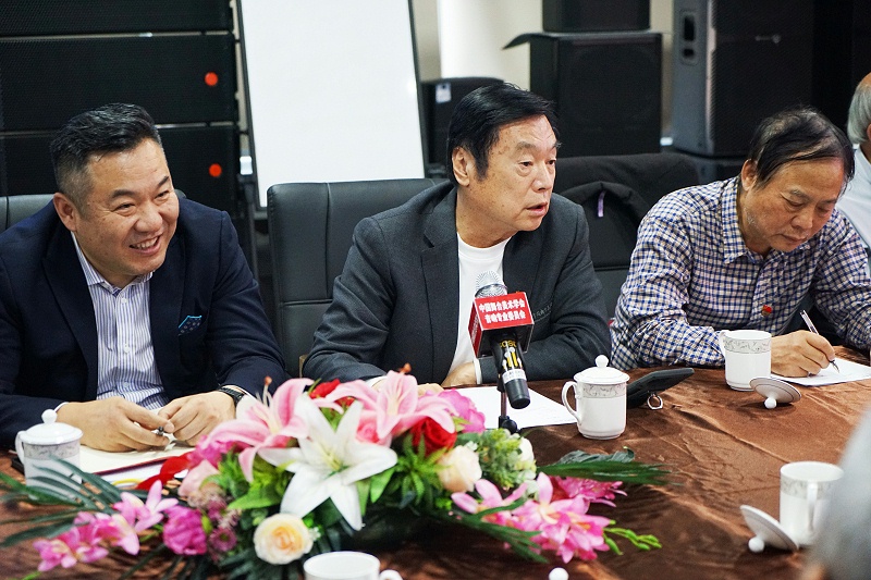 自信自強守正創新 踔厲奮發勇毅前行 | 中國舞台美術學會聯合ZOBO91香蕉视频官网舉辦主題座談研討會學習領會黨的二報告精神