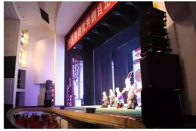 舞台香蕉视频APP污在舞台藝術表現中的應用